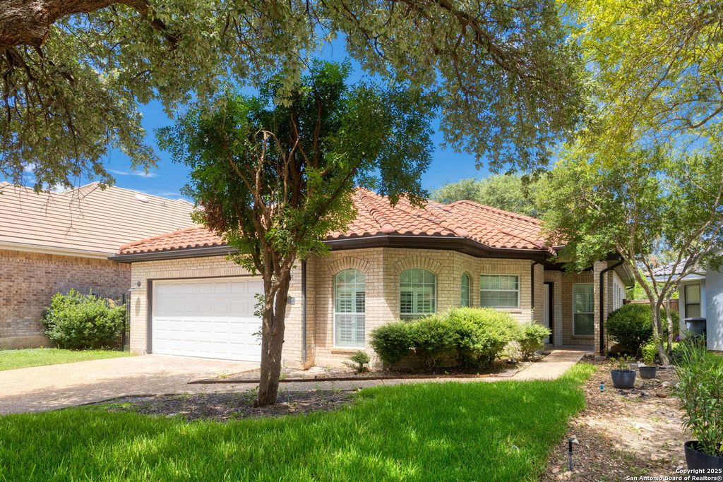 19106 birdsong, San Antonio, TX 78258