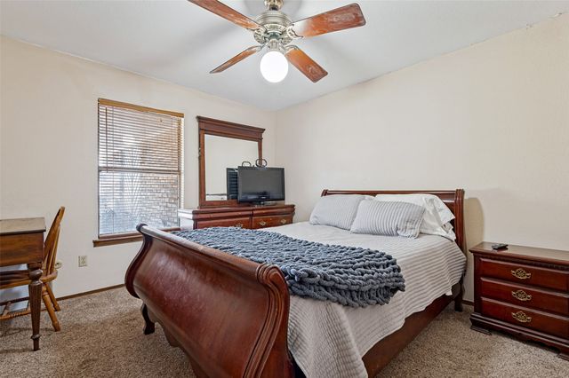 2104 Teakwood Trace, Fort Worth, TX 76112