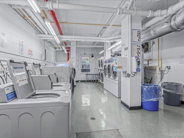 98-20 62nd Drive 15G, Rego Park, NY 11374