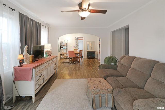 810 N BENEDICT Street, Chillicothe, IL 61523