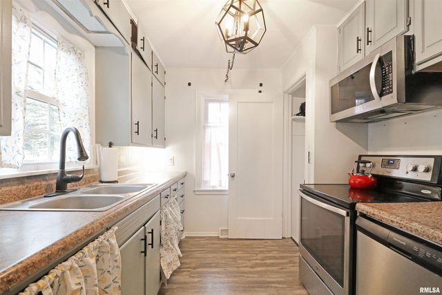 810 N BENEDICT Street, Chillicothe, IL 61523