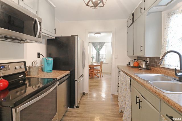 810 N BENEDICT Street, Chillicothe, IL 61523