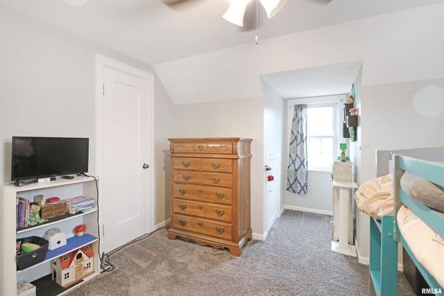 810 N BENEDICT Street, Chillicothe, IL 61523