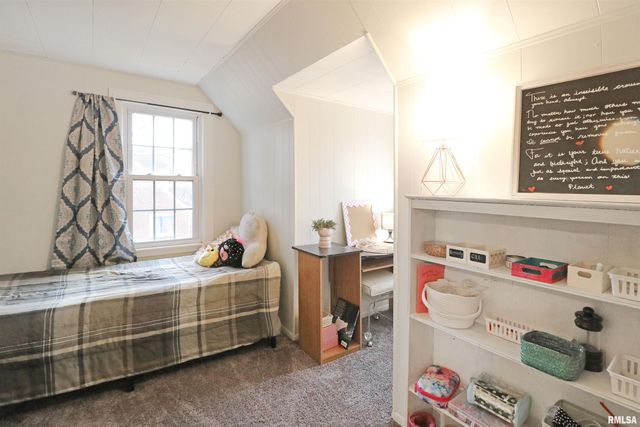 810 N BENEDICT Street, Chillicothe, IL 61523