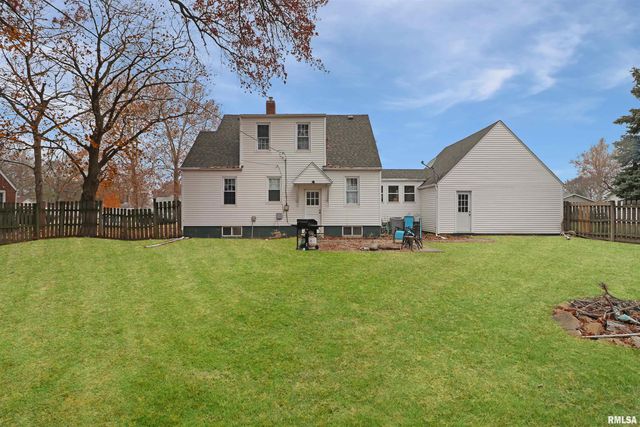 810 N BENEDICT Street, Chillicothe, IL 61523