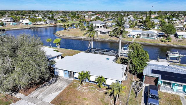 371 WEBER TERRACE, Port Charlotte, FL 33952