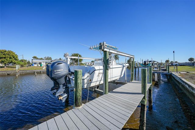 371 WEBER TERRACE, Port Charlotte, FL 33952