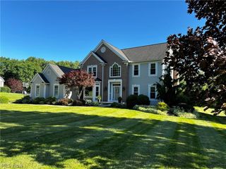 10234 Questa Court, Wadsworth, OH 44281
