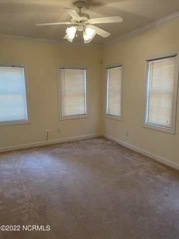 504 Shelton Drive, Aberdeen, NC 28315
