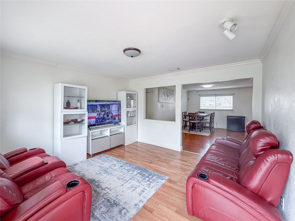 1225 Palisades Drive, Lewisville, TX 75067 — photo 3