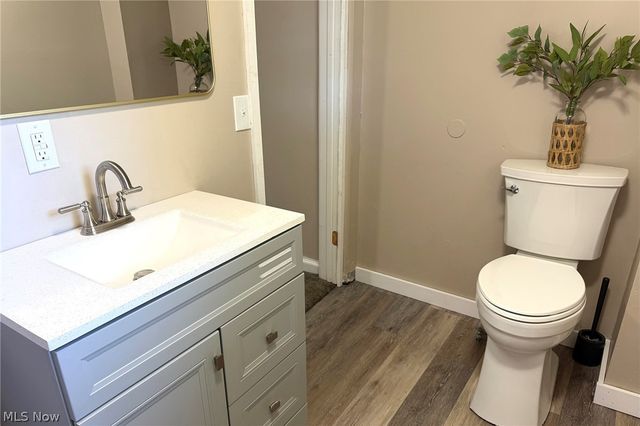 318 Joseph Avenue, Barberton, OH 44203