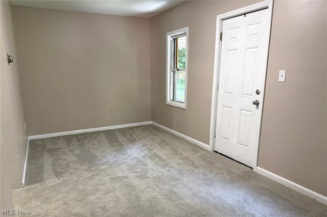 318 Joseph Avenue, Barberton, OH 44203