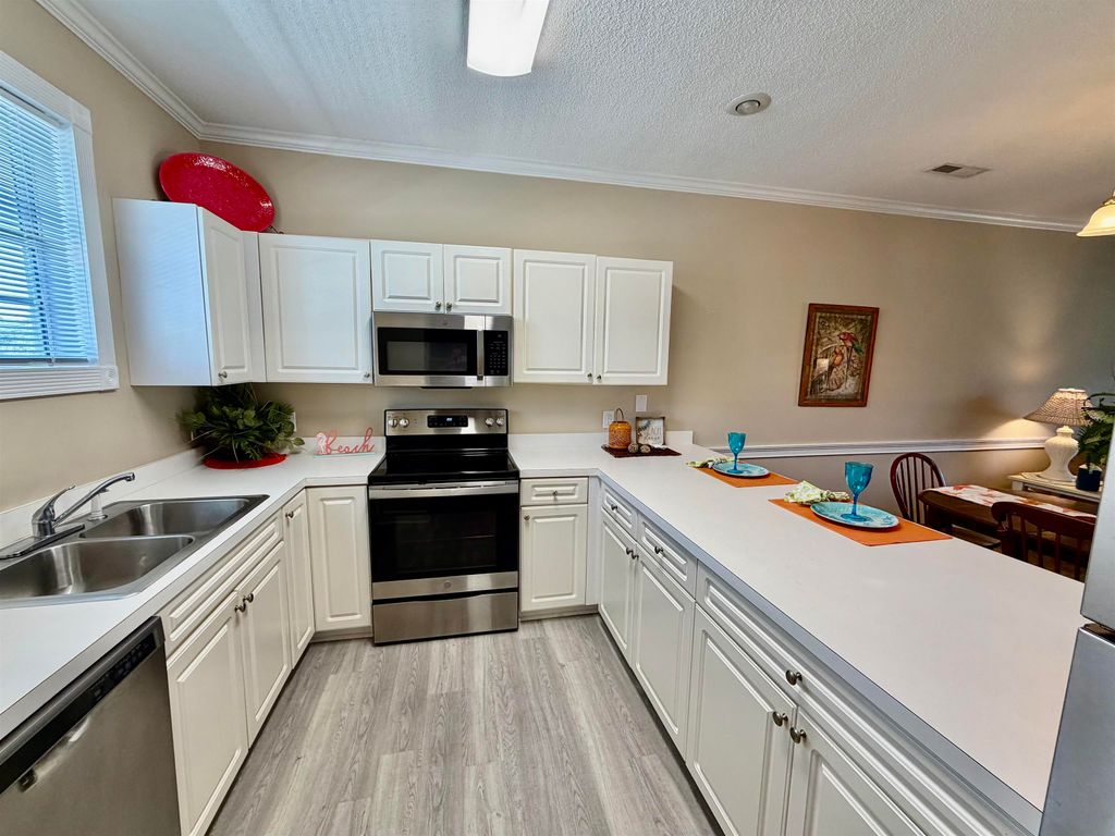 4677 Wild Iris Dr Apt 203, Myrtle Beach, SC 29577 — photo 4