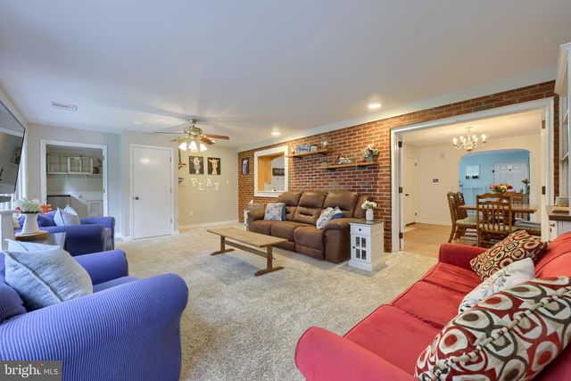 1717 WILSON AVE, Lancaster, PA 17603