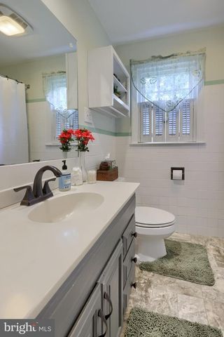 1717 WILSON AVE, Lancaster, PA 17603