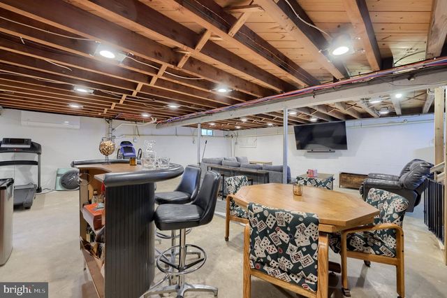 1717 WILSON AVE, Lancaster, PA 17603