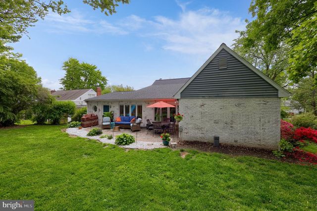1717 WILSON AVE, Lancaster, PA 17603