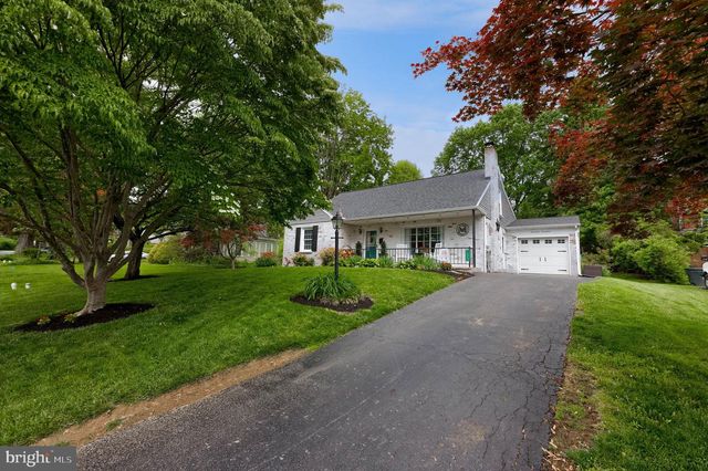 1717 WILSON AVE, Lancaster, PA 17603
