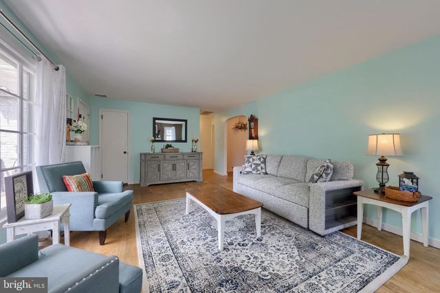 1717 WILSON AVE, Lancaster, PA 17603