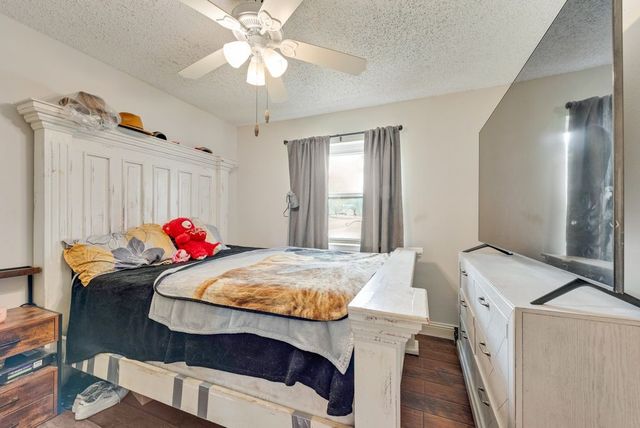 905 Pepperidge Court, Lancaster, TX 75134