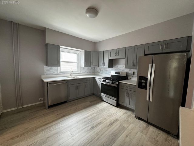 561 E Olive Street Main, Long Beach, NY 11561