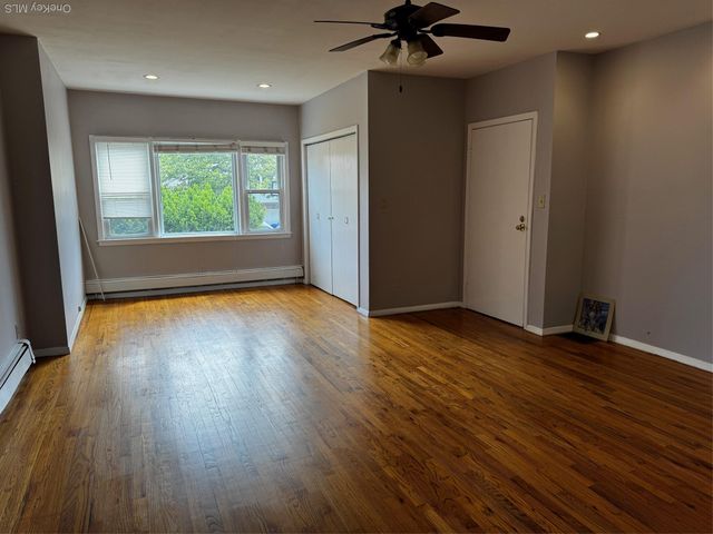 561 E Olive Street Main, Long Beach, NY 11561