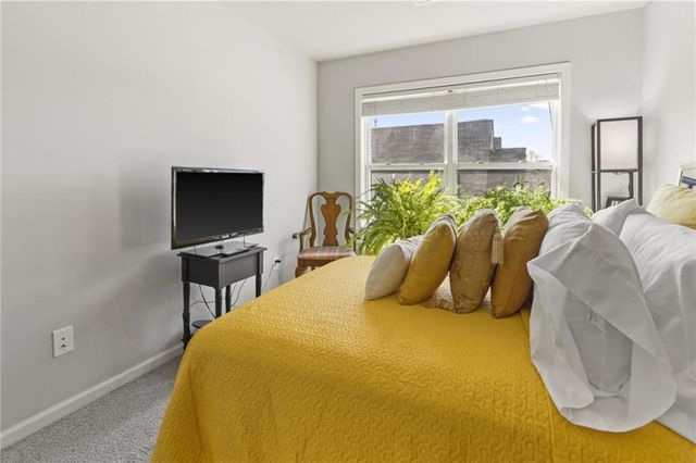 460 Village Creek Drive B, Atlanta, GA 30354