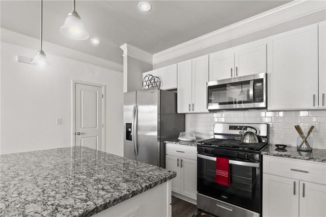 460 Village Creek Drive B, Atlanta, GA 30354