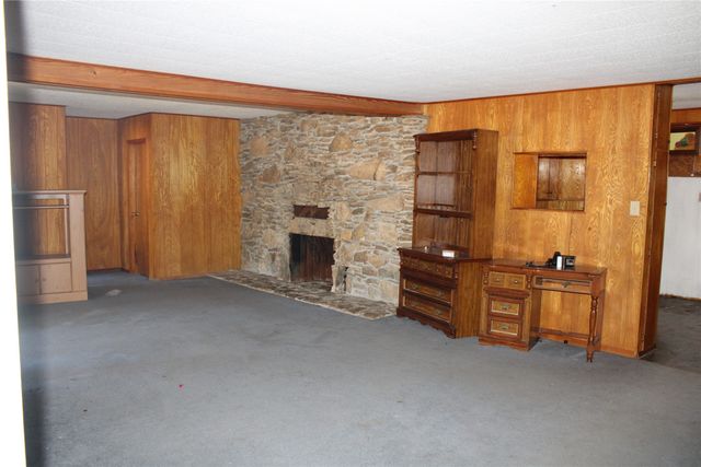 3020 Fm 2210 E, Perrin, TX 76486