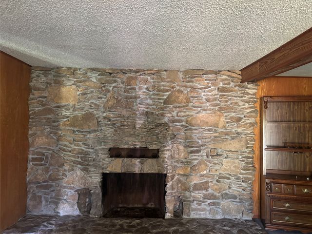 3020 Fm 2210 E, Perrin, TX 76486