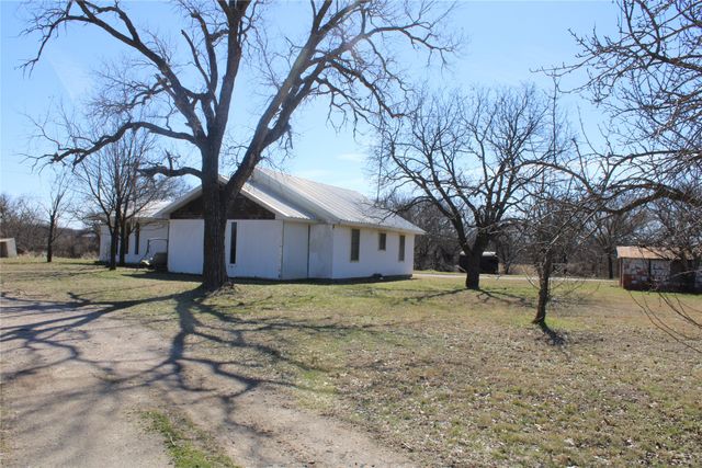 3020 Fm 2210 E, Perrin, TX 76486