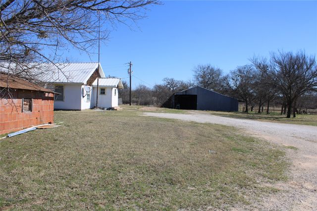 3020 Fm 2210 E, Perrin, TX 76486