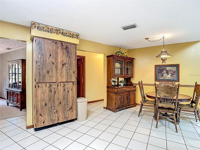 1004 MOOK STREET, Brandon, FL 33510