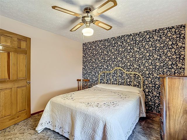 1004 MOOK STREET, Brandon, FL 33510