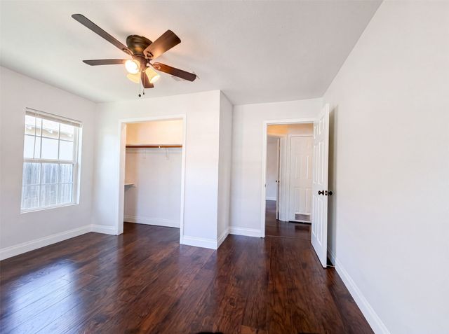 2832 Avenue I, Fort Worth, TX 76105
