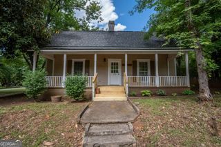 180 Cross Street, Maysville, GA 30558