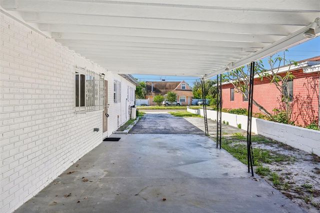 1911 22ND AVENUE S, St Petersburg, FL 33712