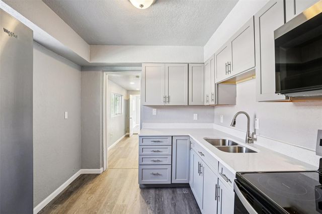 1911 22ND AVENUE S, St Petersburg, FL 33712