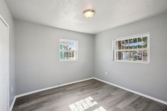 1911 22ND AVENUE S, St Petersburg, FL 33712