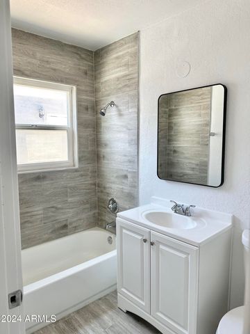 6808 N 23RD Avenue 1, Phoenix, AZ 85015