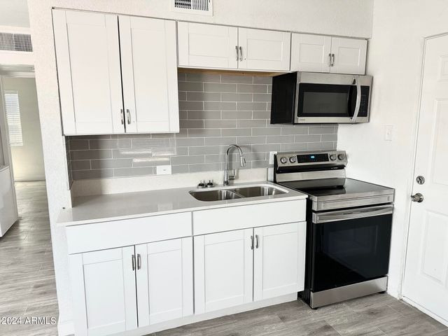 6808 N 23RD Avenue 1, Phoenix, AZ 85015