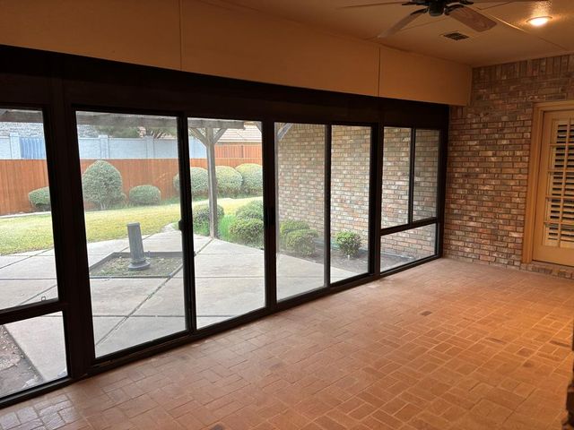 3905 Arroyo Dr, Midland, TX 79707