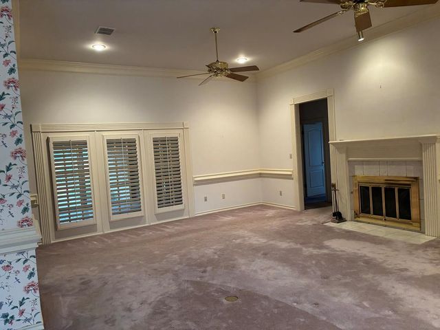 3905 Arroyo Dr, Midland, TX 79707