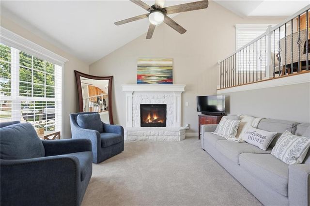 3021 N 157th Street, Basehor, KS 66007