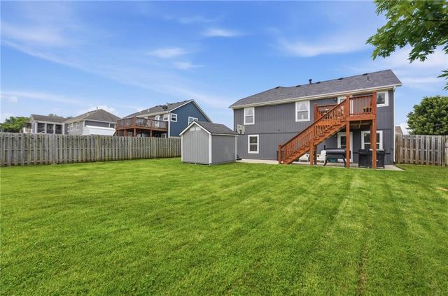 3021 N 157th Street, Basehor, KS 66007