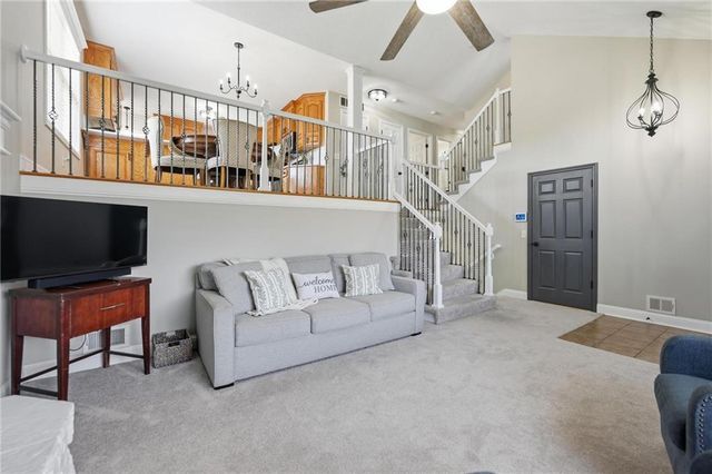 3021 N 157th Street, Basehor, KS 66007
