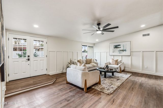 611 W GIBRALTAR Lane, Phoenix, AZ 85023