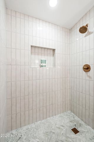 611 W GIBRALTAR Lane, Phoenix, AZ 85023