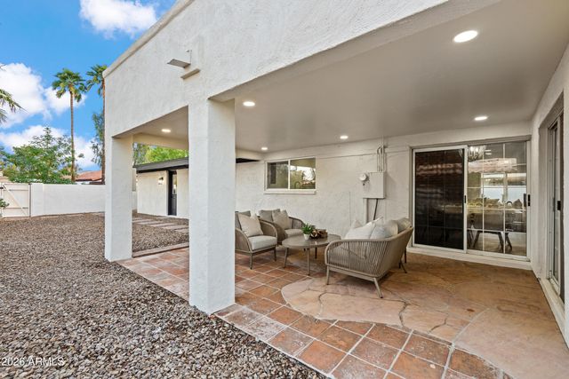 611 W GIBRALTAR Lane, Phoenix, AZ 85023