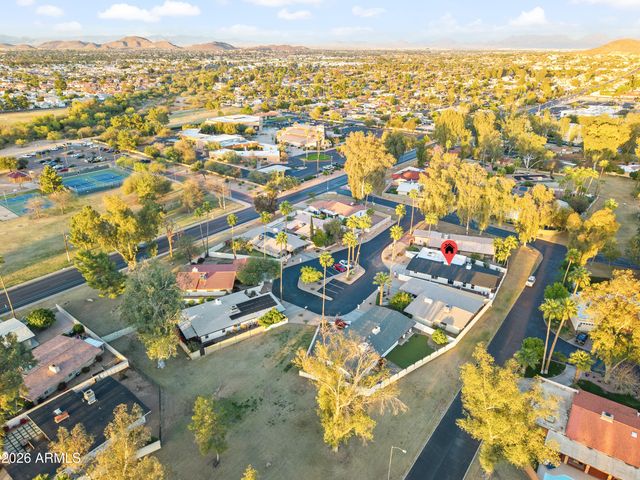 611 W GIBRALTAR Lane, Phoenix, AZ 85023